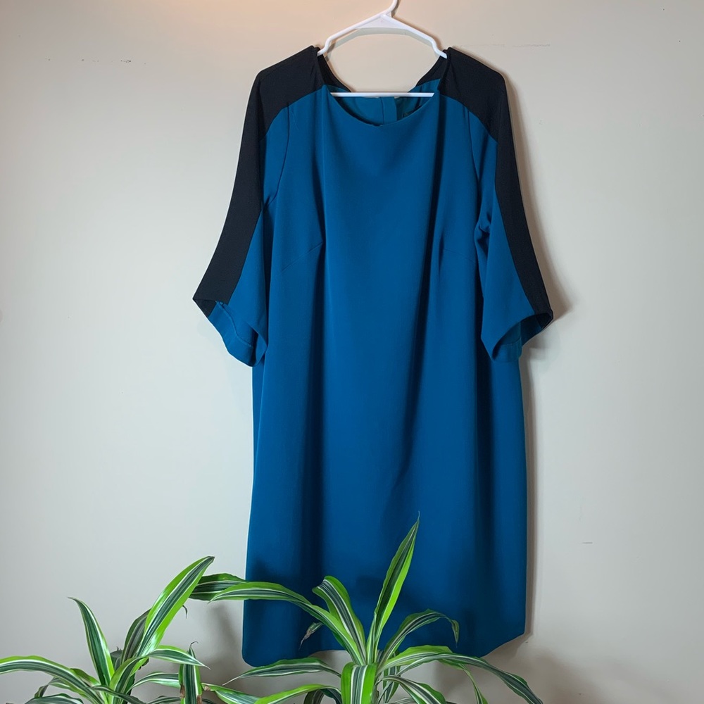Adrianna Papell Teal And Black Colorblocked Dress